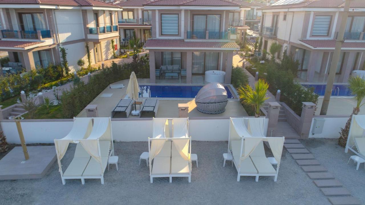 Rota Seaside Otel Cunda Екстер'єр фото