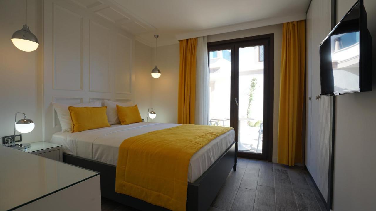 Rota Seaside Otel Cunda Екстер'єр фото