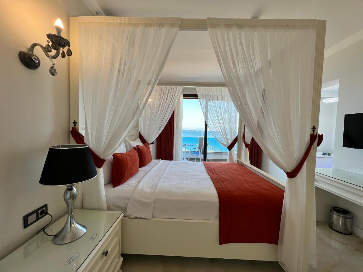 Rota Seaside Otel Cunda Екстер'єр фото